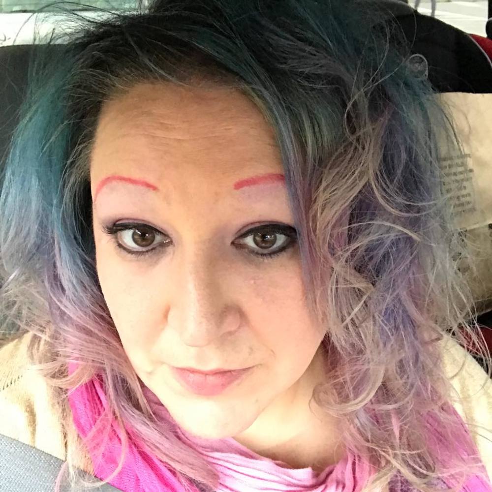 Meet your Posher, Rebekah